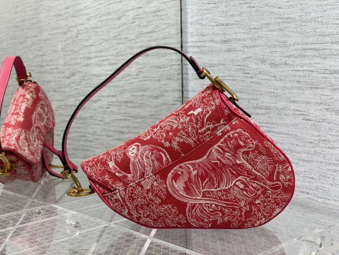 Handbag   Dior  size  25.5 cm