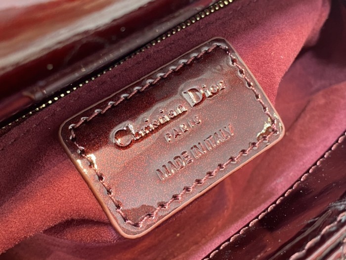  Handbag   Dior  size  17 cm