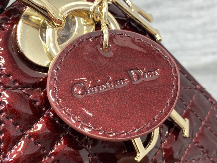  Handbag   Dior  size  17 cm