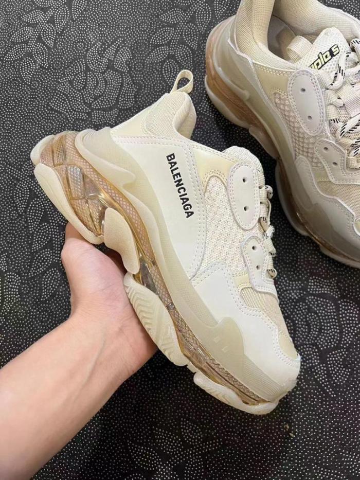 Balenciaga Triple S Clear Sole Beige