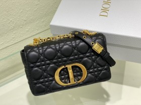 Handbag   Dior  3360  size  20 cm