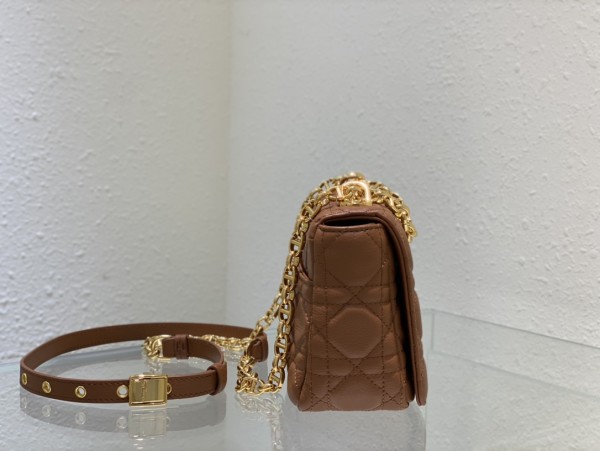 Handbag   Dior   3360  size  20 cm