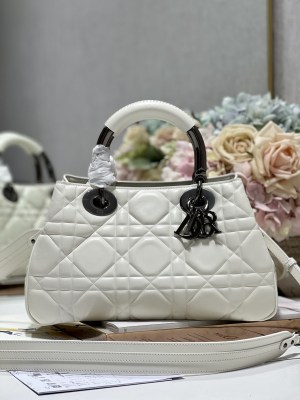 Handbag   Dior  0062  size  30*18.5*11.5 cm