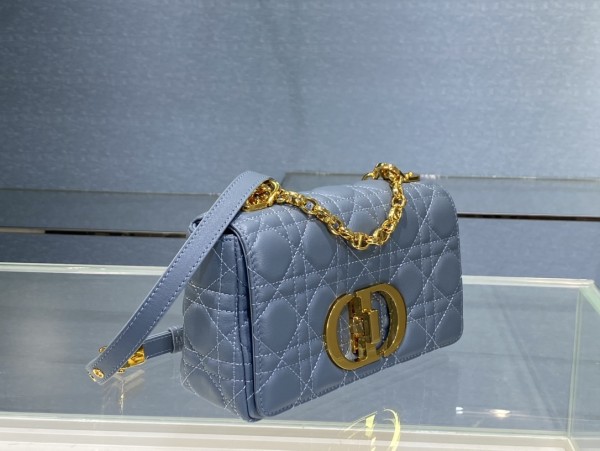 Handbag   Dior  3360  size  20 cm