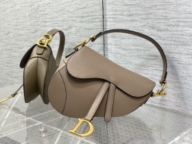Handbag   Dior  size  25.5 cm