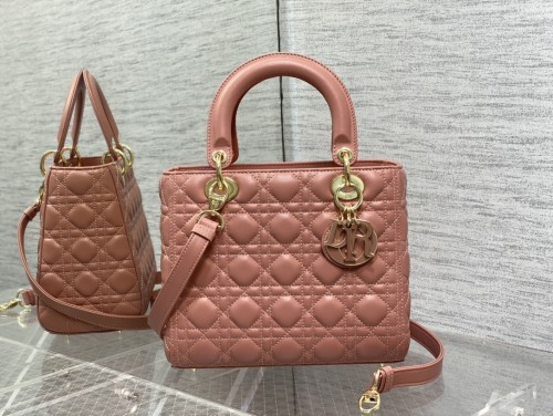 Handbag   Dior  size  24 cm