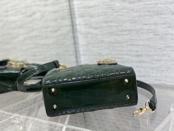 Handbag   Dior   size  20 cm