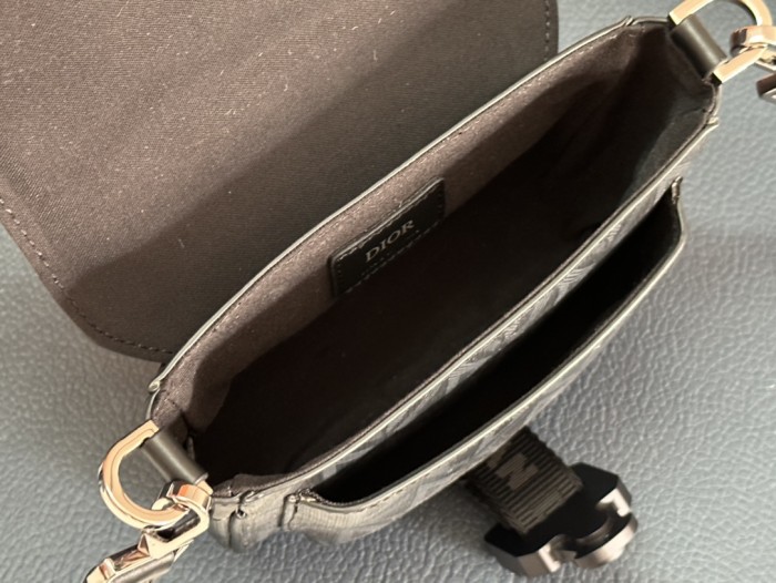 Handbag   Dior   93370  size  19x 11x 4  cm