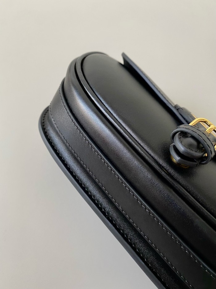 Handbag   Dior  9327  size  22×13×5 cm