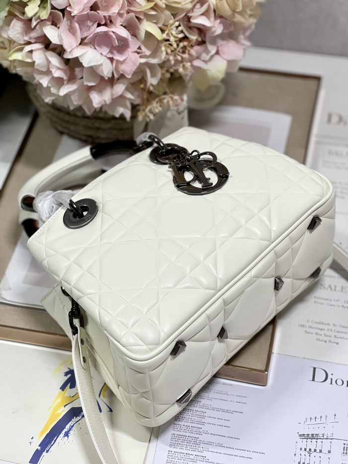 Handbag   Dior  0062  size  24*16.5*9.5 cm