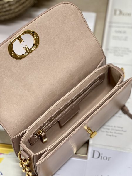 Handbag   Dior  9260  size  22.5×12.5×6.5 cm