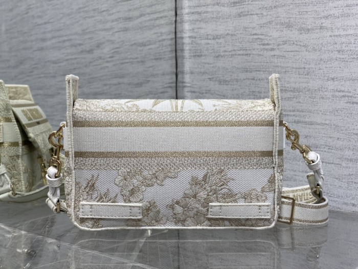 Handbag   Dior   size  23*15*8 cm