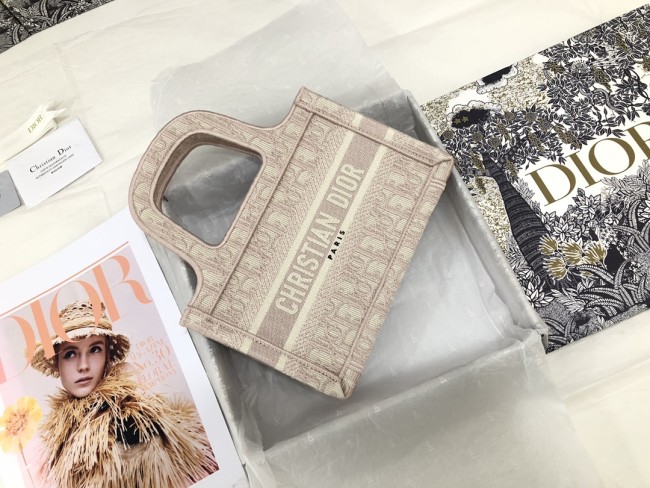  Handbag   Dior   S5475  size  22.5*24*8  cm