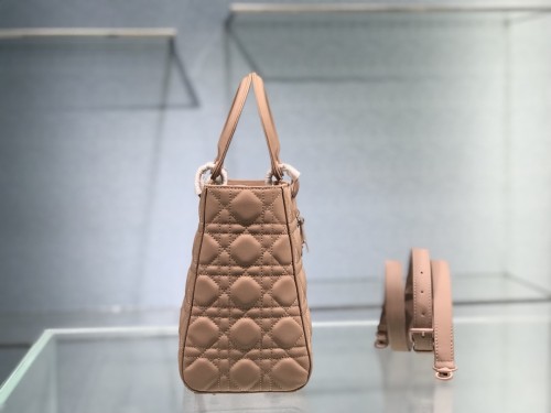 Handbag   Dior  6605  size  24 cm