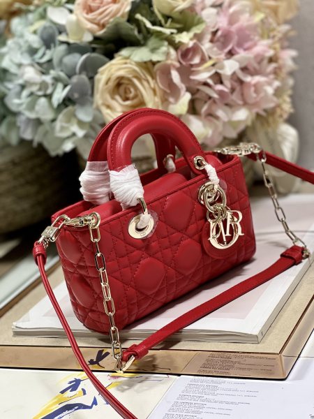 Handbag   Dior  9031  size  16*5.5*10 cm