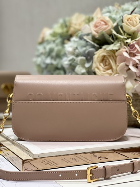 Handbag   Dior  9260  size  22.5×12.5×6.5 cm