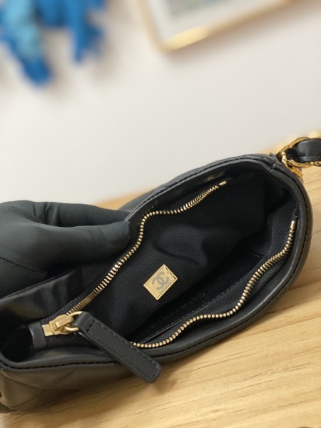 Handbag   Dior AS3562  size  17.5*24*6  cm