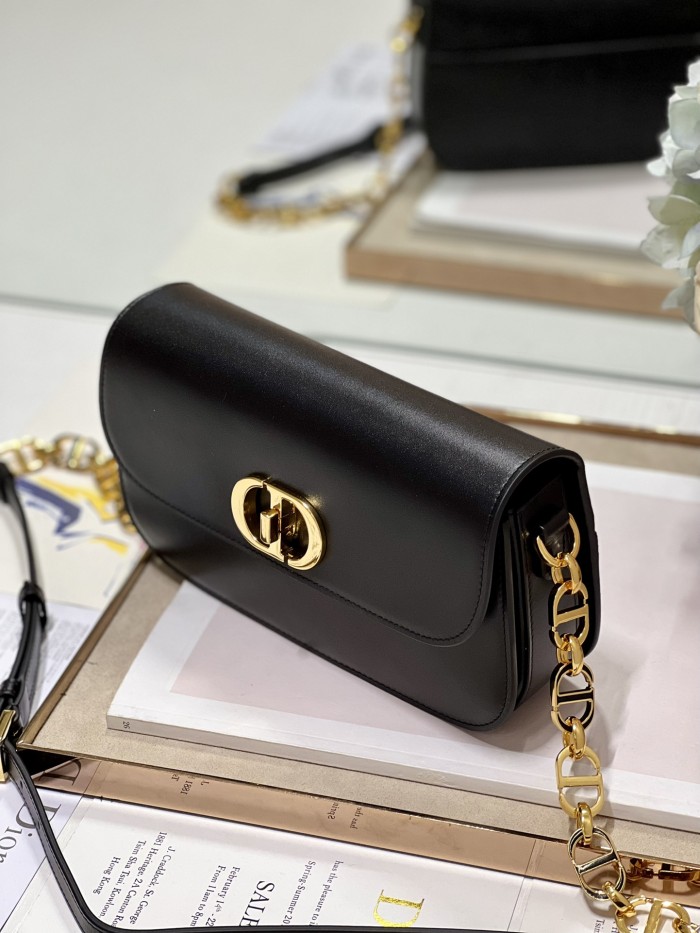 Handbag   Dior  9260  size  22.5×12.5×6.5 cm