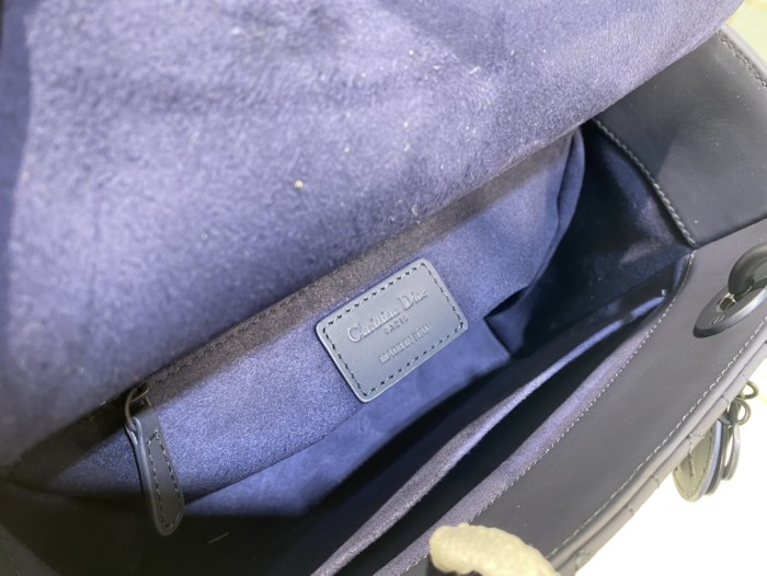 Handbag   Dior  6605  size  24*12*20  cm