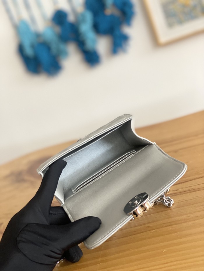 Handbag   Dior  AP81248  size  11.5*14.5*5.5 cm