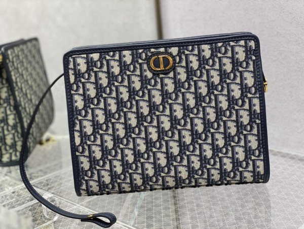 Handbag   Dior  size   26×19.5×7 cm