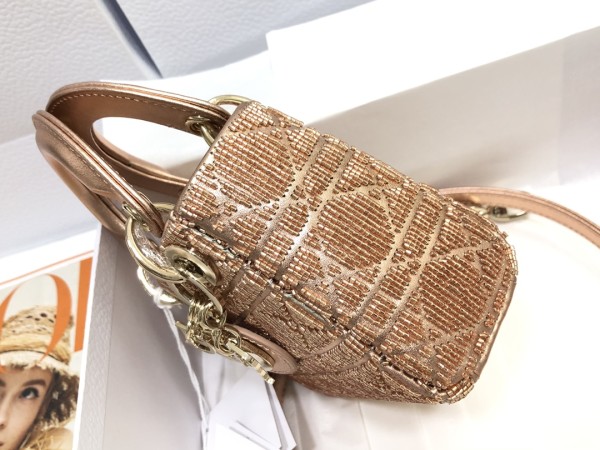  Handbag   Dior  S0856  size  12 x 10.2 x 5  cm