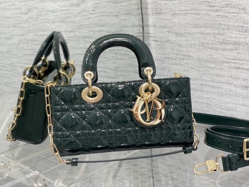 Handbag   Dior   size  22*6*12 cm