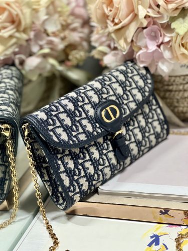 Handbag   Dior  9076  size  21.5×12×4 cm
