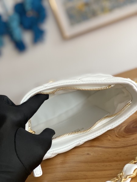 Handbag   Dior   AS3562  size  17.5*24*6 cm