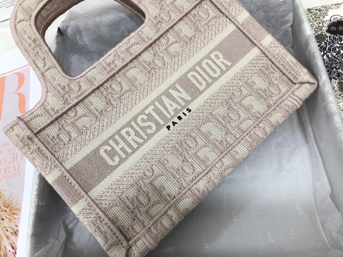  Handbag   Dior   S5475  size  22.5*24*8  cm