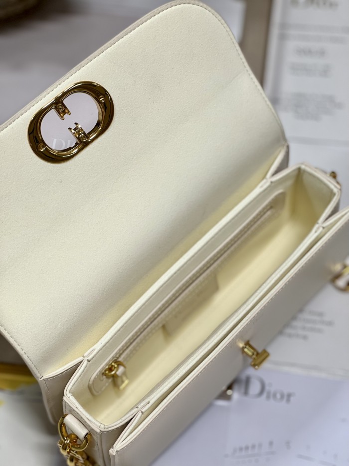 Handbag   Dior  9260  size  22.5×12.5×6.5 cm