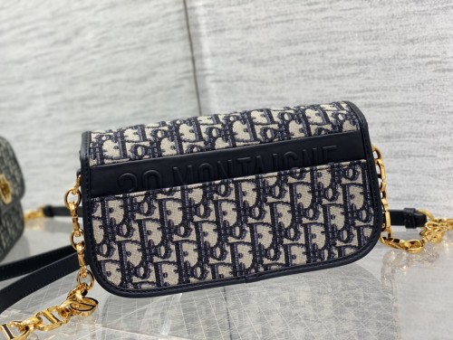 Handbag   Dior  size  22.5*6.5*12.5 cm