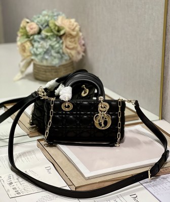 Handbag   Dior  9031  size  22.5×6×11.5 cm
