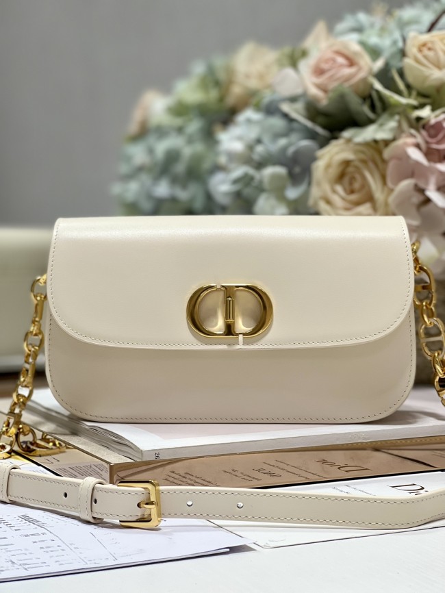 Handbag   Dior  9260  size  22.5×12.5×6.5 cm