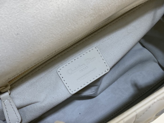 Handbag   Dior  6605  size  24*12*20  cm