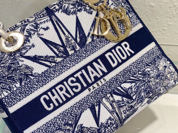 Handbag   Dior   6605  size  24 cm