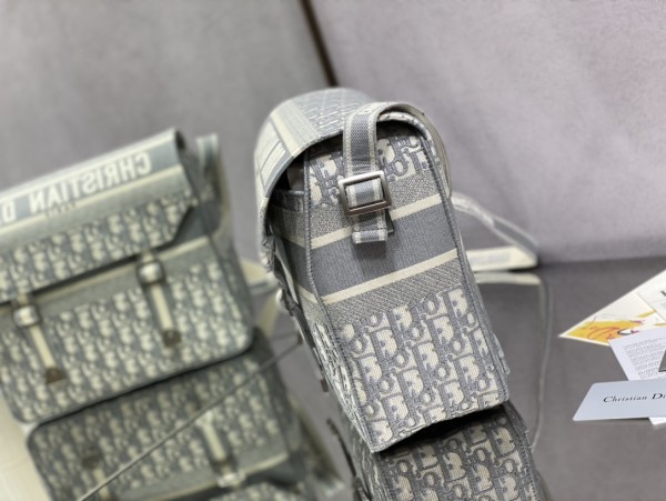 Handbag   Dior  size   28*12*26 cm