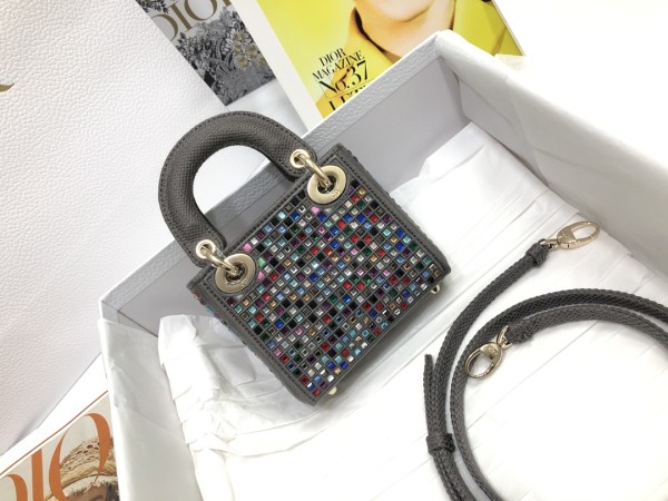 Handbag   Dior   S0856  size 12 x 10.2 x 5  cm