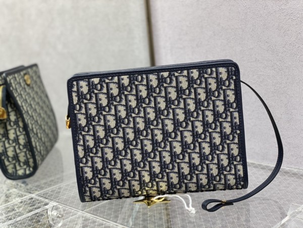 Handbag   Dior  size   26×19.5×7 cm