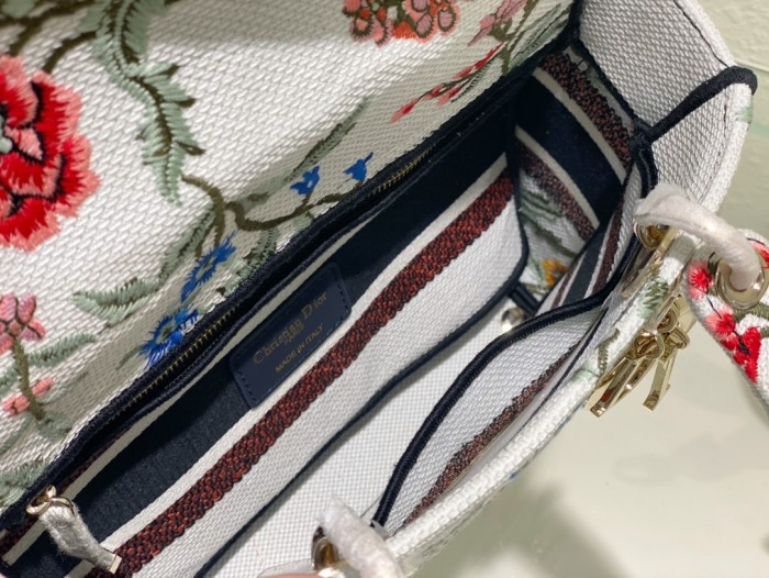 Handbag   Dior   6605  size  24 x 20 x 11  cm