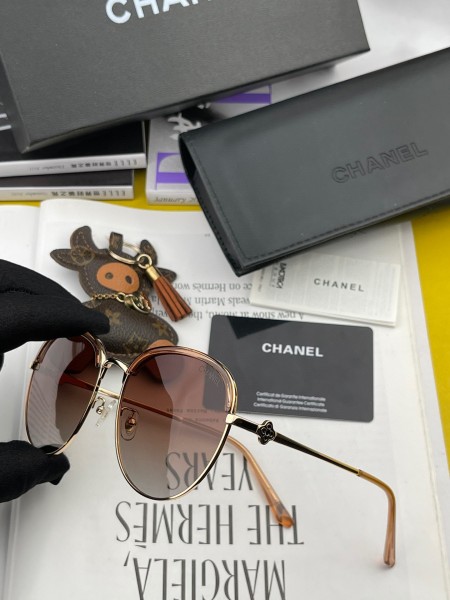Sunglasses Chanel CH5594
