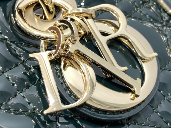 Handbag   Dior  size  26*6*14 cm