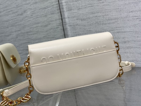 Handbag   Dior  size  22.5*6.5*12.5 cm