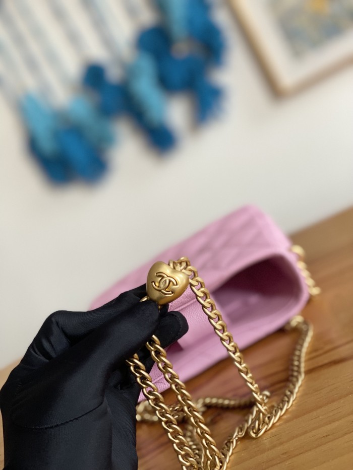 Handbag   Dior  size  16*20*8 cm