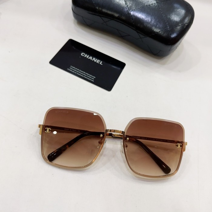 Sunglasses Chanel 4031-S SIZE：61 15-140