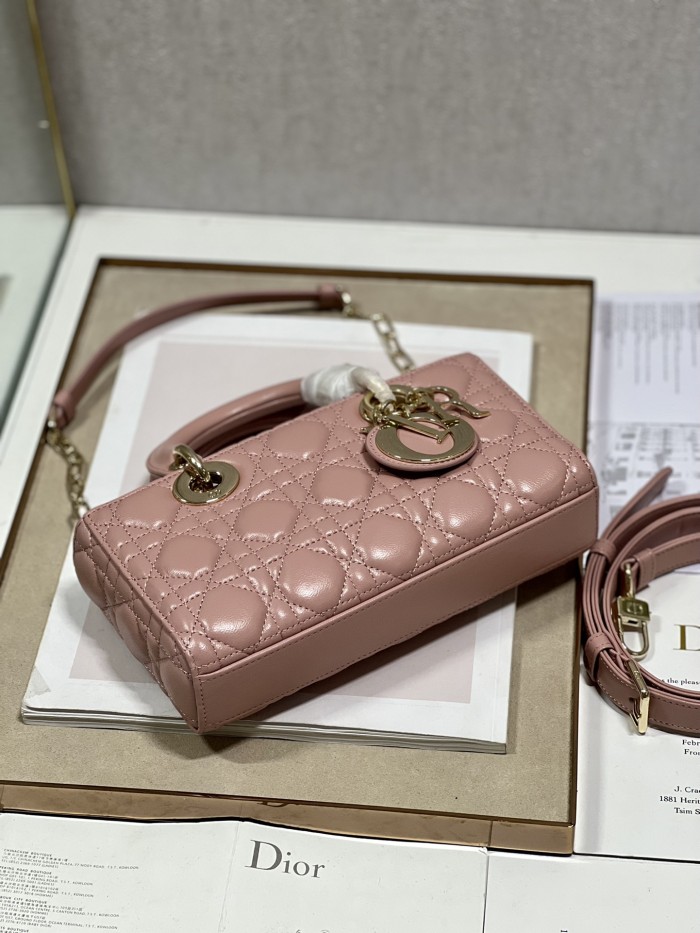 Handbag   Dior   9031  size  22.5×6×11.5 cm