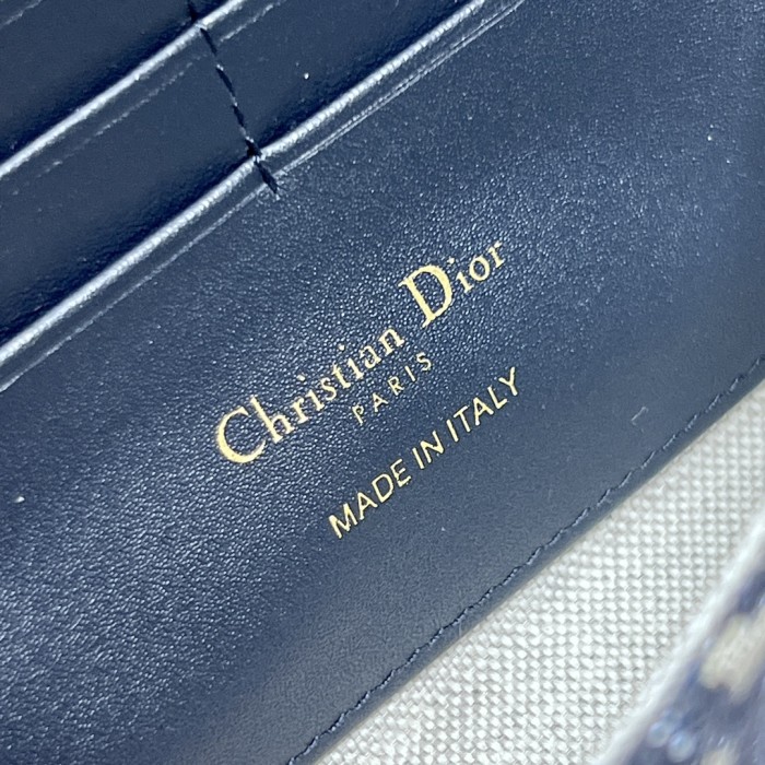 Handbag   Dior  9076  size  21.5×12×4 cm