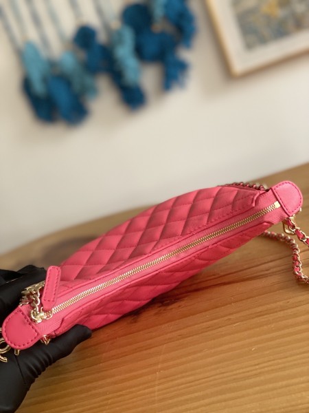  Handbag   Chanel  AS3917  size  15X20X6  cm