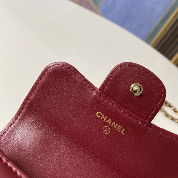  Handbag Chanel  81112 size 12 9.5 3 cm