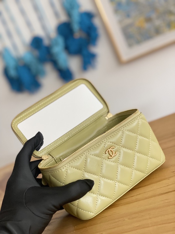  Handbag Chanel 81226 size 16.5 cm
